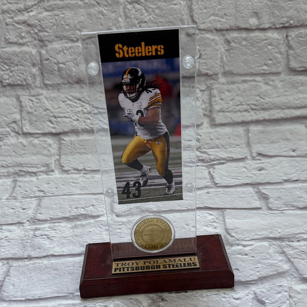 Pittsburgh Steelers Troy Polamalu Display Plaque & coin